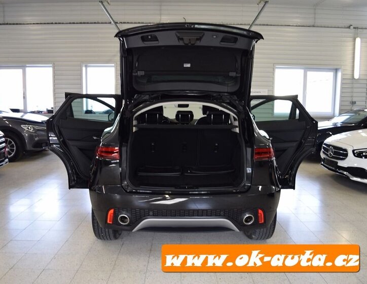 Jaguar F-Pace SUV 2,0 l 110 kw