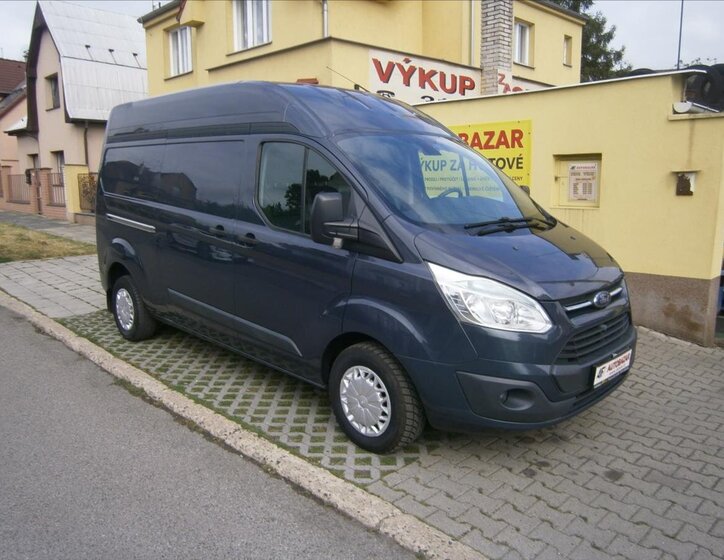 Ford Transit Custom 1
