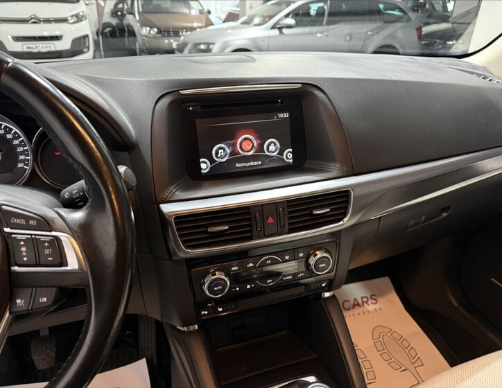 Mazda CX-5 SUV 2,2 l 129 kw