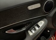 Mercedes-Benz Třídy C Sedan / Limuzína 2,0 l 143 kw