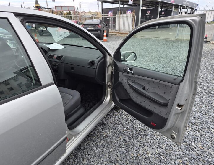 Škoda Fabia Hatchback 1,4 l 50 kw