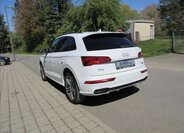 Audi Q5 SUV / Terénní 2,0 l 140 kw