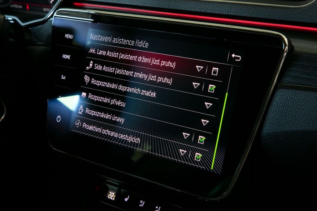 Škoda Superb Kombi 1,4 l 160 kw