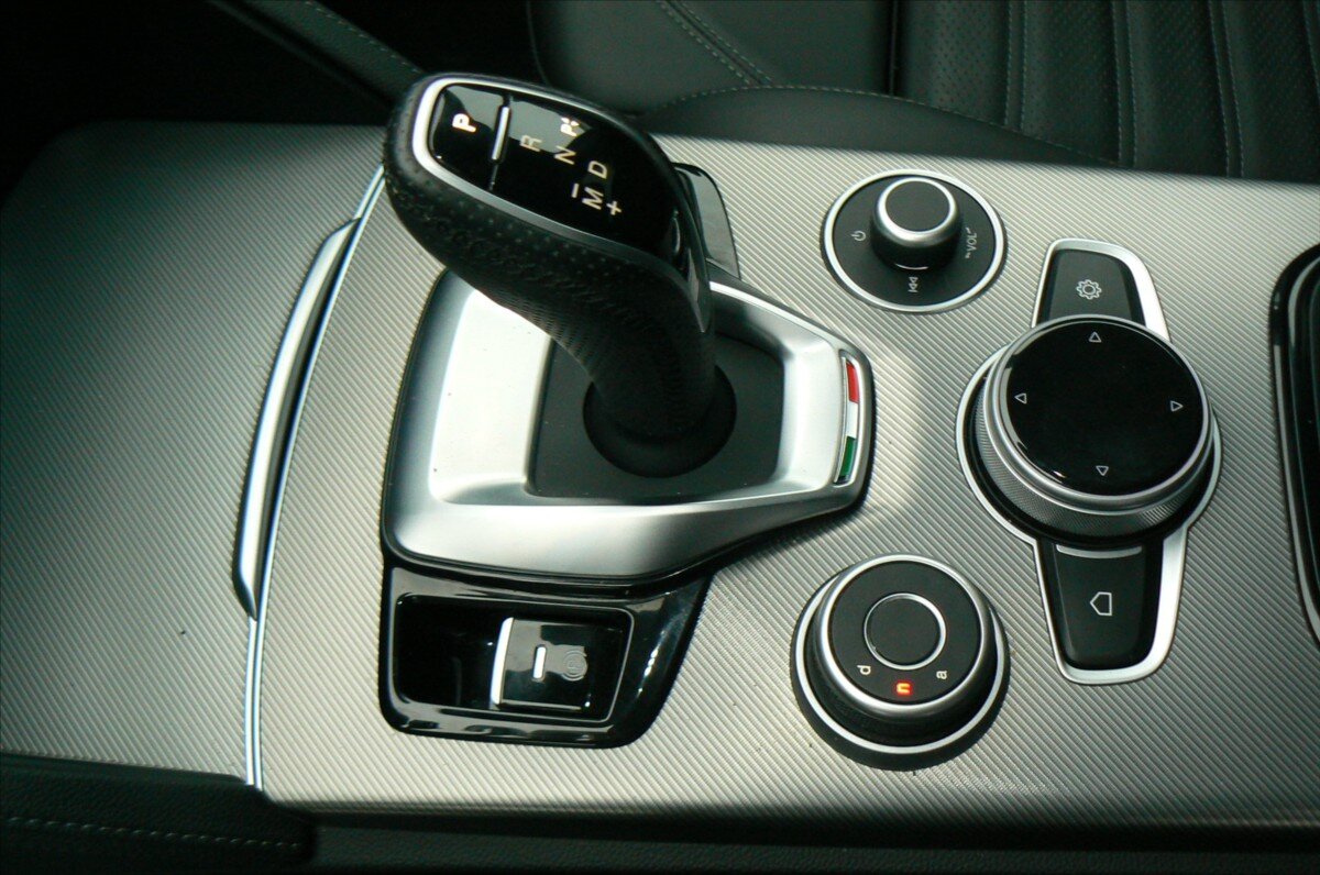 Alfa Romeo Stelvio SUV 2,1 l 154 kw