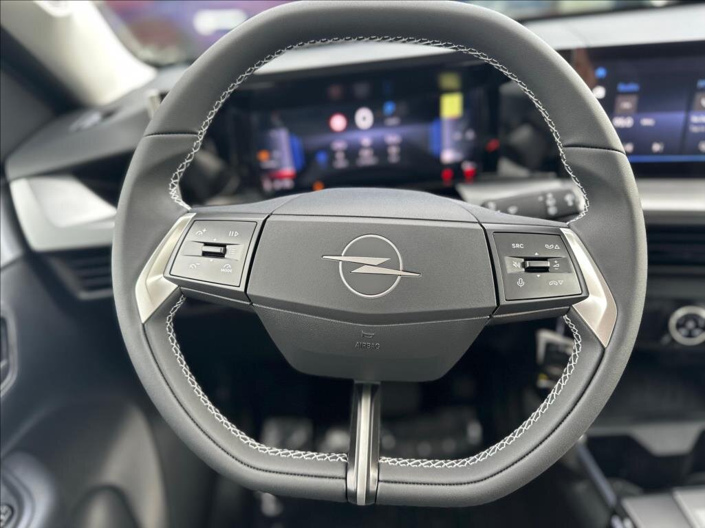 Opel Frontera SUV / Terénní 1,2 l 81 kw