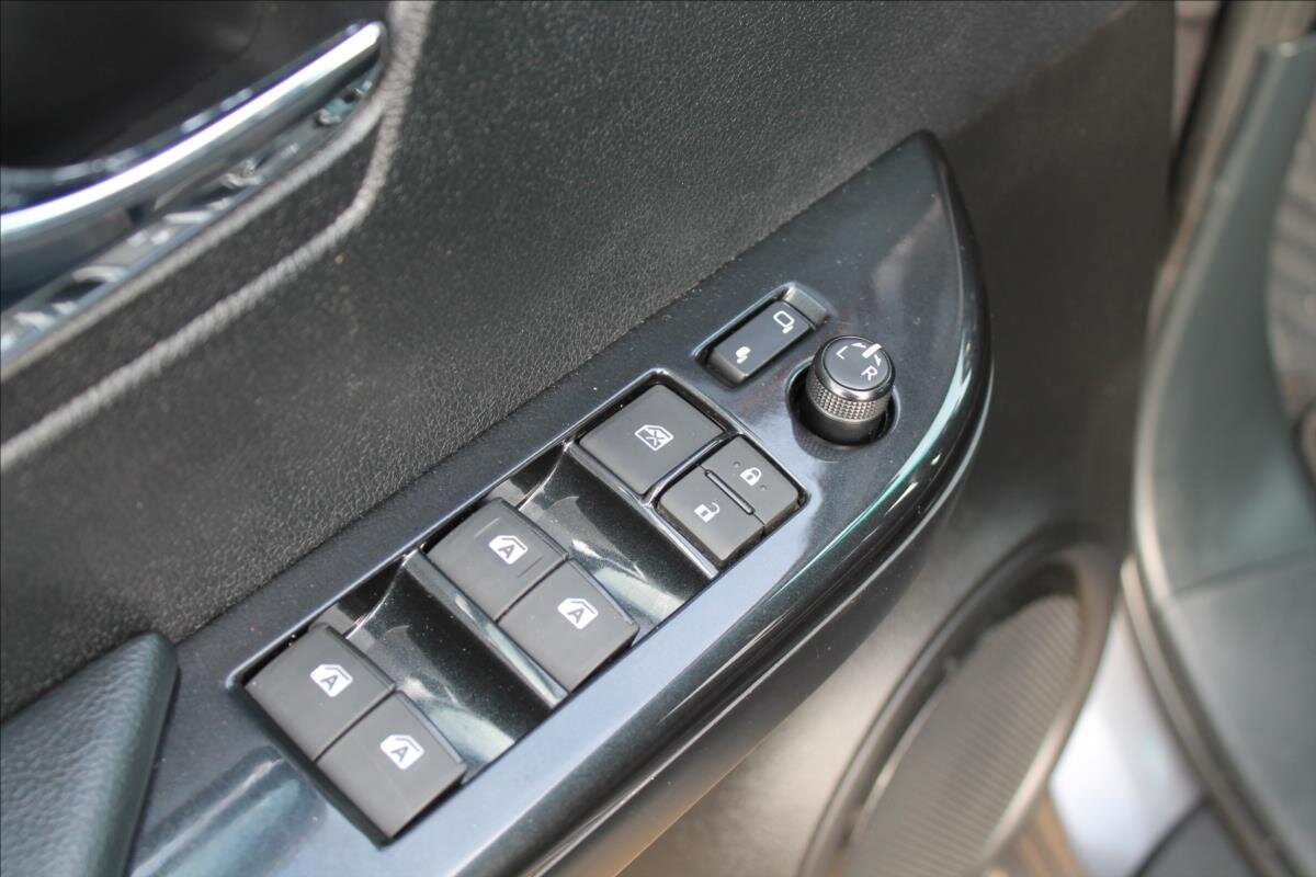 Toyota Hilux Pick-up 2,8 l 150 kw