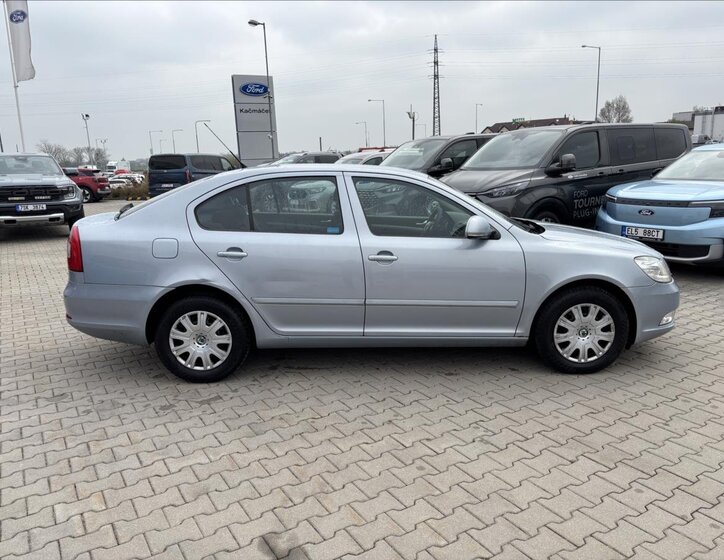 Škoda Octavia Sedan / Limuzína 1,9 l 77 kw