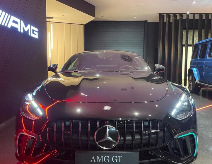 Mercedes-Benz AMG GT Kupé 4,0 l 450 kw