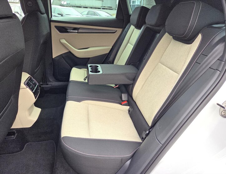 Škoda Karoq SUV 1,5 l 110 kw