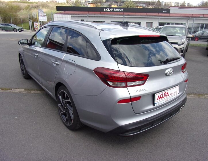 Hyundai i30 Hatchback 1,6 l 100 kw