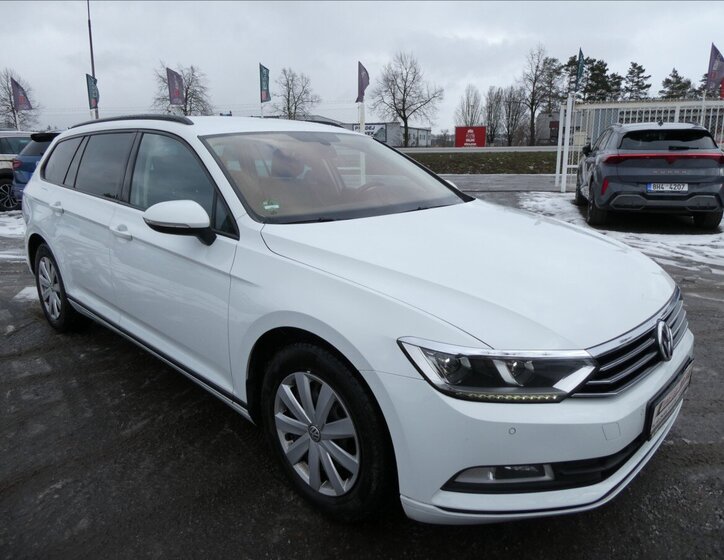 Volkswagen Passat Kombi 2,0 l 110 kw