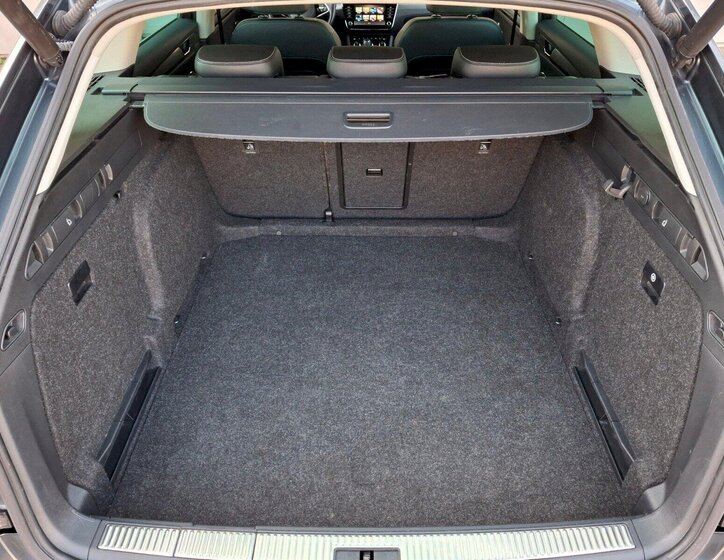 Škoda Superb Kombi 2,0 l 147 kw