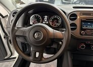 Volkswagen Tiguan 8