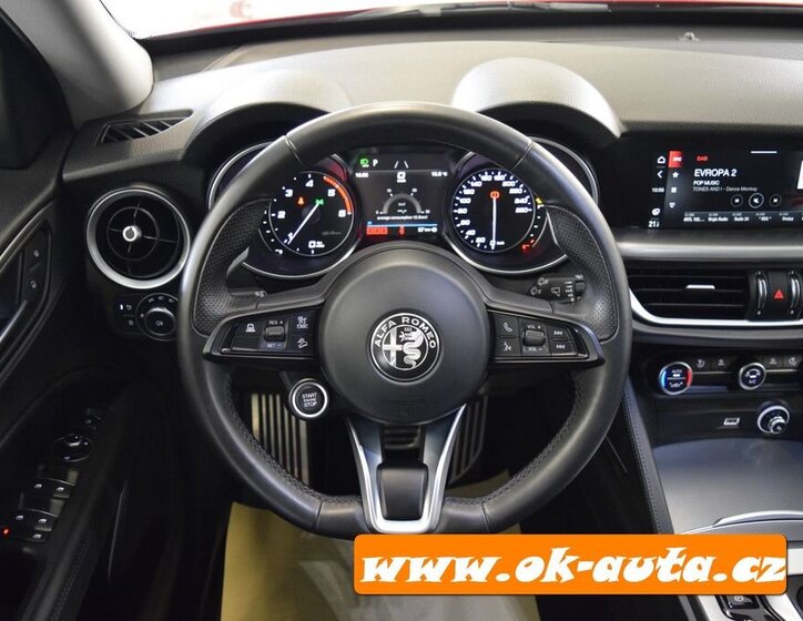 Alfa Romeo Stelvio SUV 2,1 l 140 kw