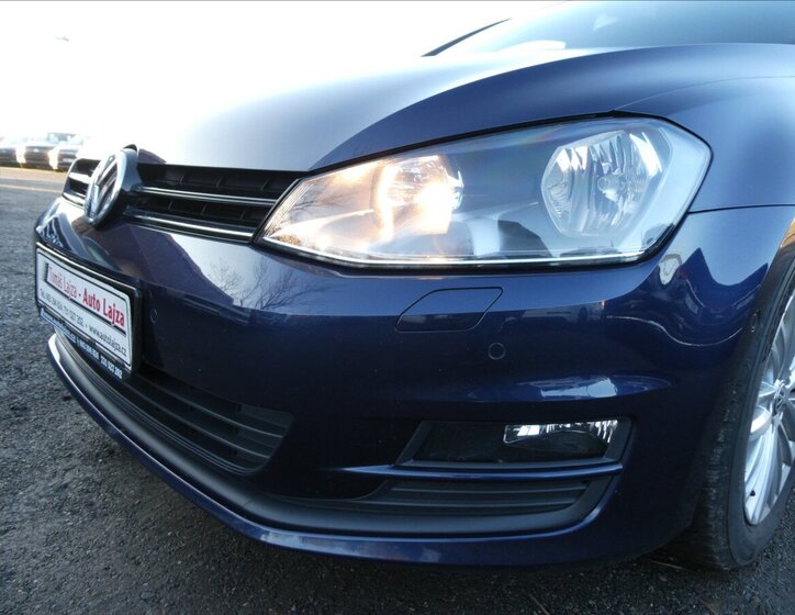 Volkswagen Golf Kombi 1,6 l 81 kw