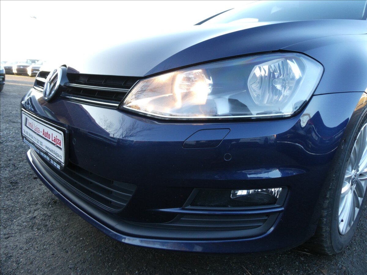 Volkswagen Golf Kombi 1,6 l 81 kw