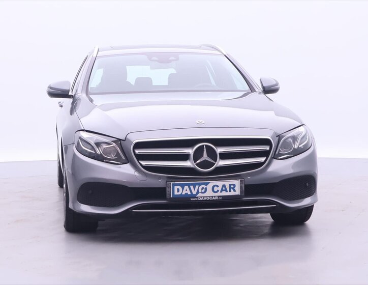 Mercedes-Benz Třídy E Kombi 2,9 l 250 kw