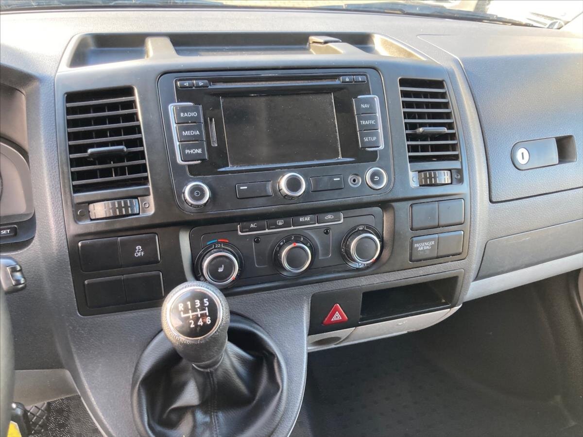 Volkswagen Caravelle Ostatní 2,0 l 103 kw