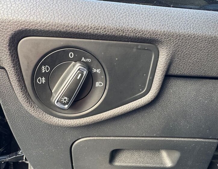 Volkswagen Touran MPV 2,0 l 140 kw