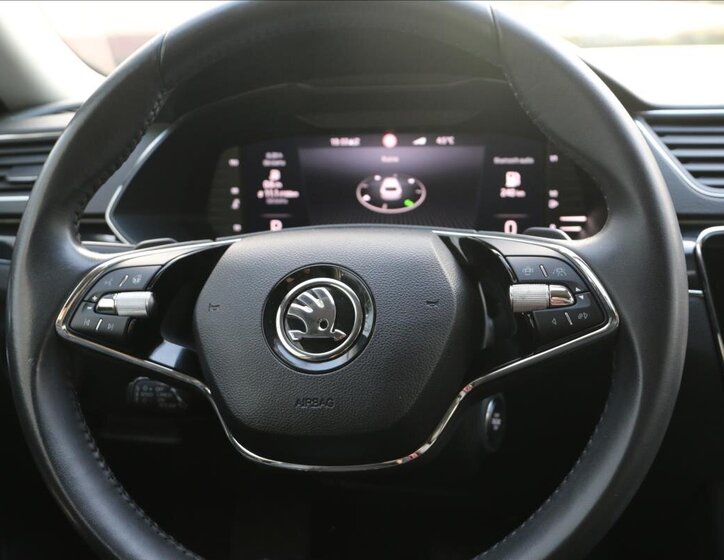 Škoda Superb Kombi 2,0 l 147 kw