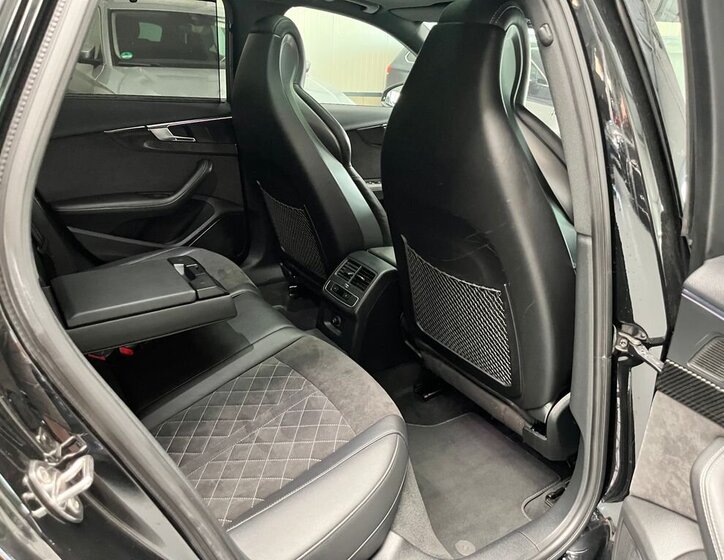 Audi RS4 Kombi 2,9 l 331 kw