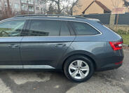 Škoda Superb 18