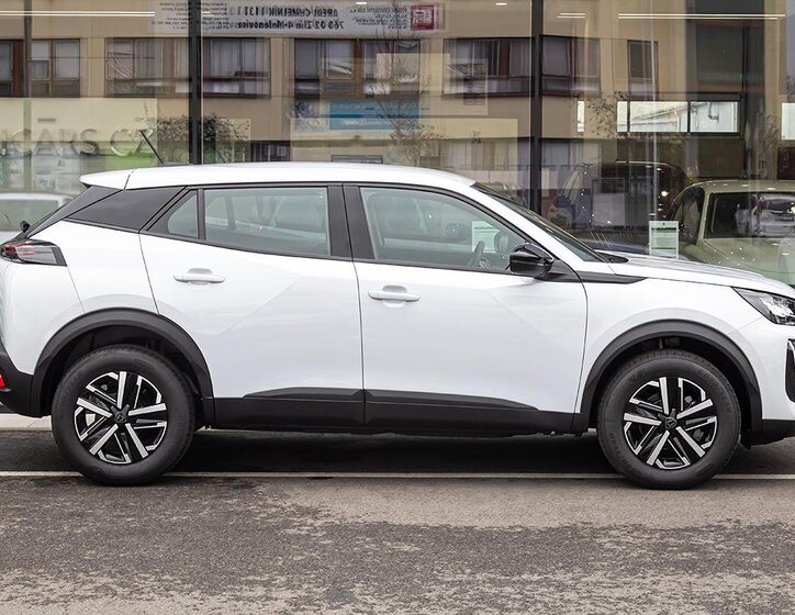 Peugeot 2008 SUV 1,2 l 81 kw