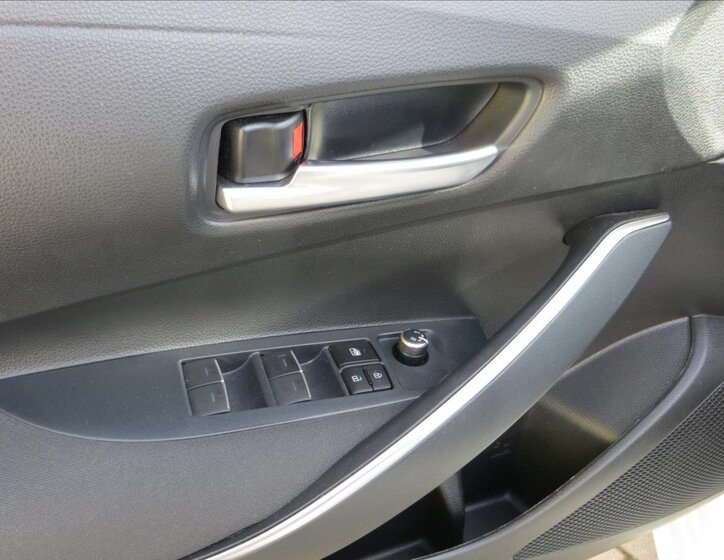 Toyota Corolla Sedan 1,8 l 72 kw