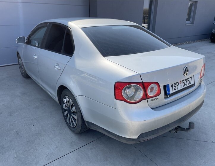 Volkswagen Jetta Sedan / Limuzína 1,9 l 77 kw