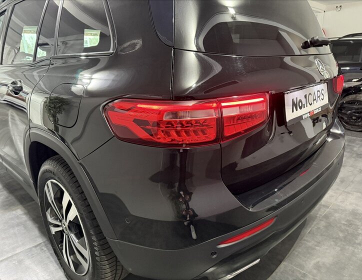 Mercedes-Benz GLB SUV / Terénní 2,0 l 110 kw