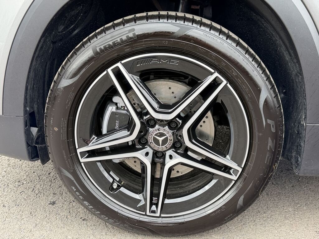 Mercedes-Benz GLB SUV / Terénní 2,0 l 110 kw