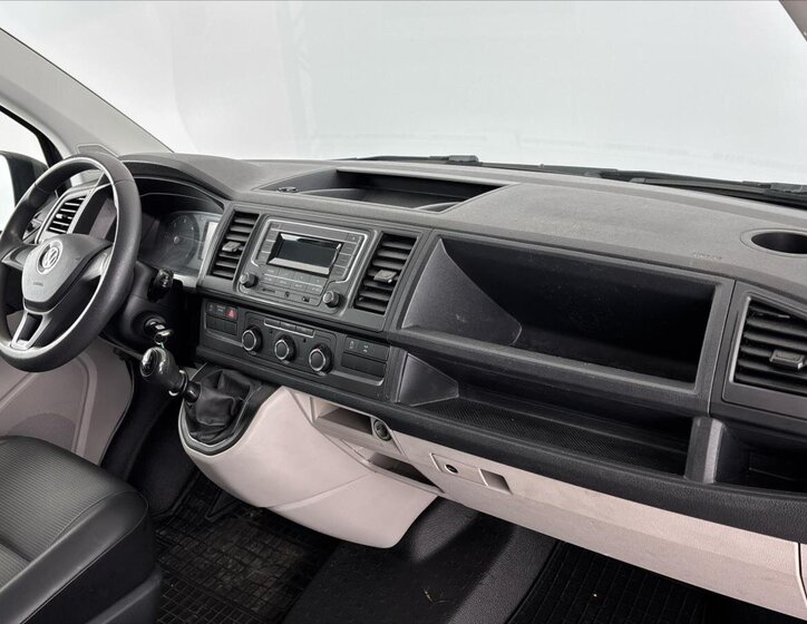 Volkswagen Transporter Kombi 2,0 l 110 kw