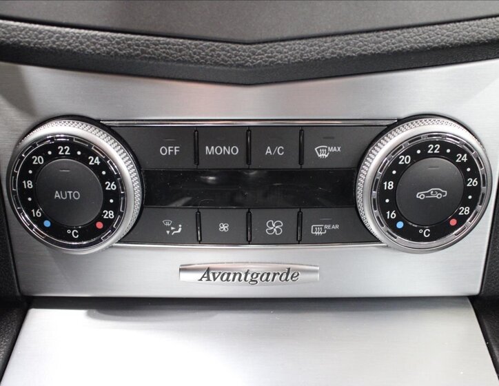 Mercedes-Benz Třídy C 24