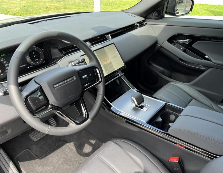 Land Rover Range Rover Evoque 11