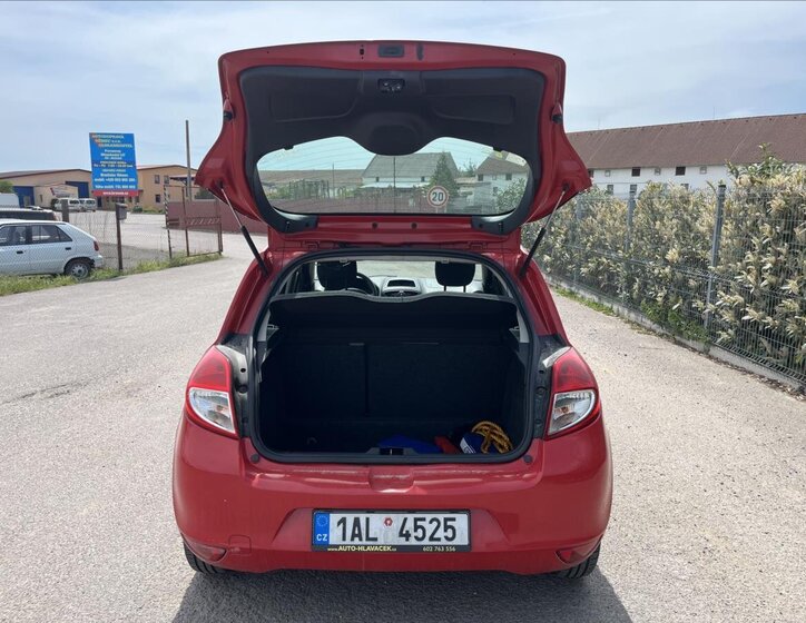 Renault Clio Hatchback 1,1 l 48 kw