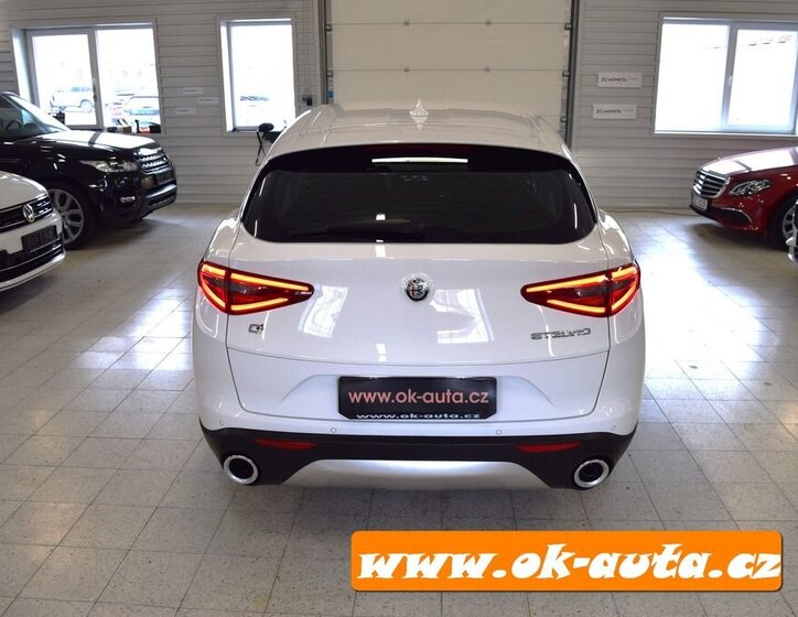 Alfa Romeo Stelvio SUV 0,0 140 kw