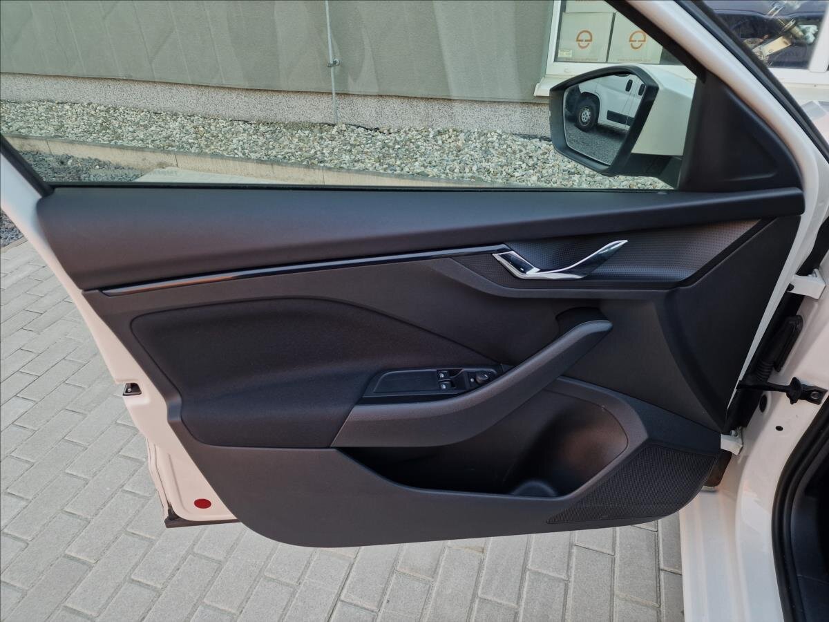 Škoda Scala Hatchback 999,0 81 kw