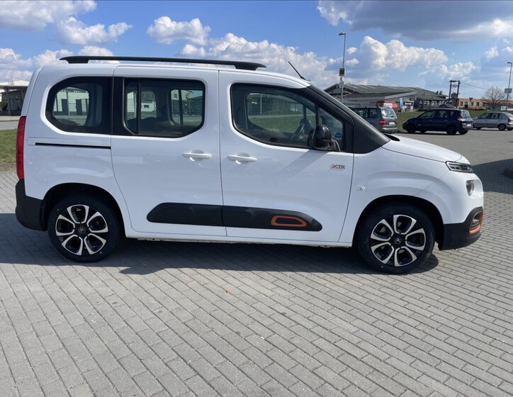 Citroën Berlingo MPV 1,5 l 96 kw