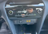 Toyota Yaris Cross 23