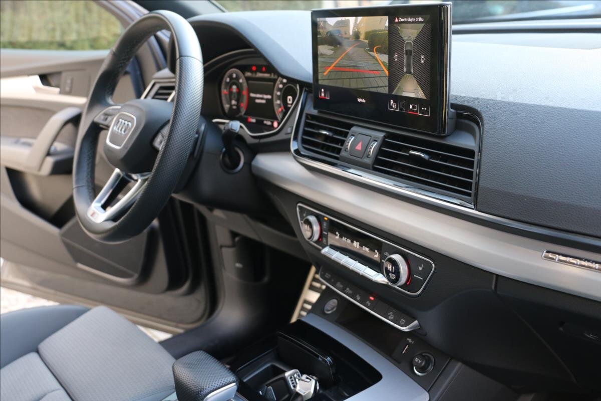 Audi Q5 SUV 2,0 l 150 kw