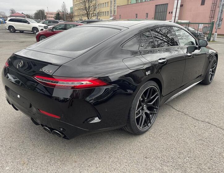 Mercedes-Benz AMG GT 5