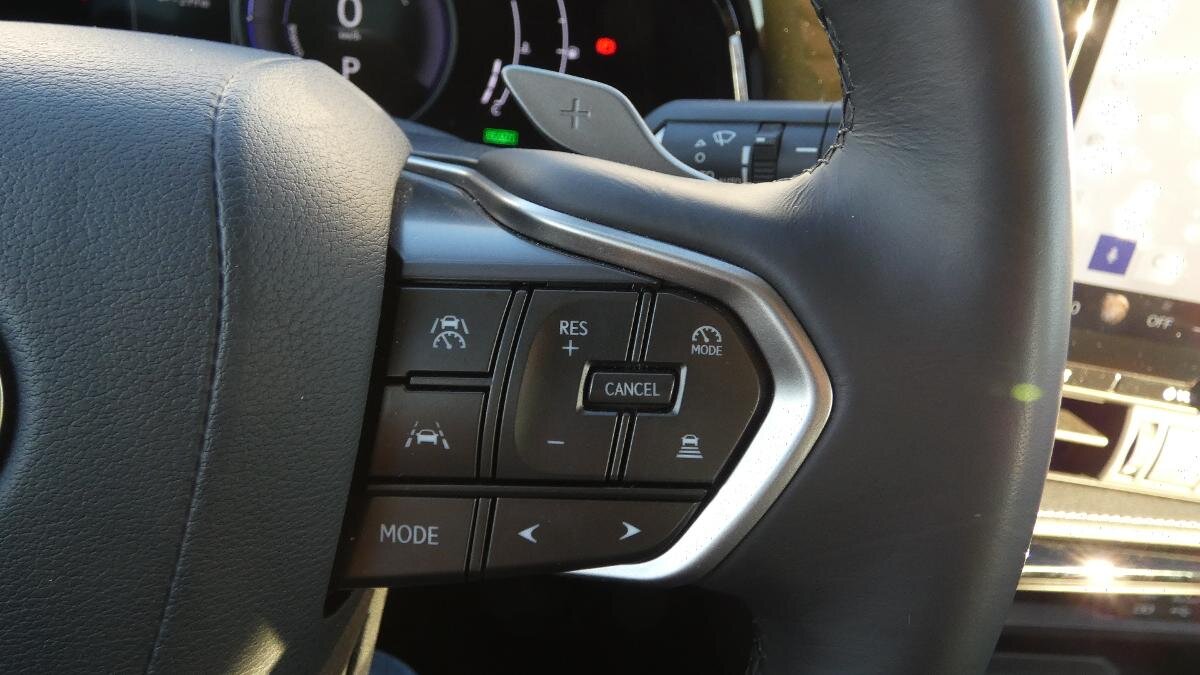 Lexus NX 350h SUV / Terénní 2,5 l 140 kw