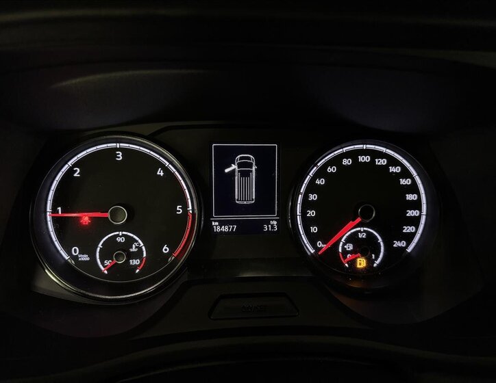 Volkswagen Transporter Kombi 2,0 l 81 kw