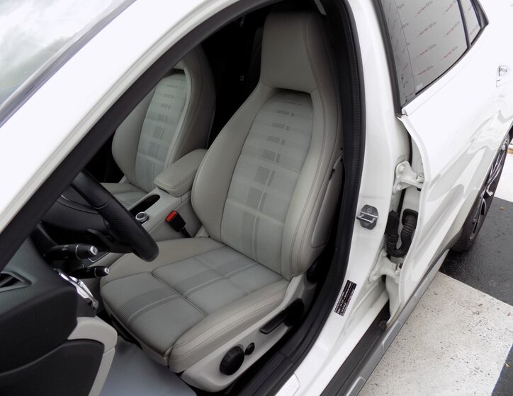 Mercedes-Benz GLA 14