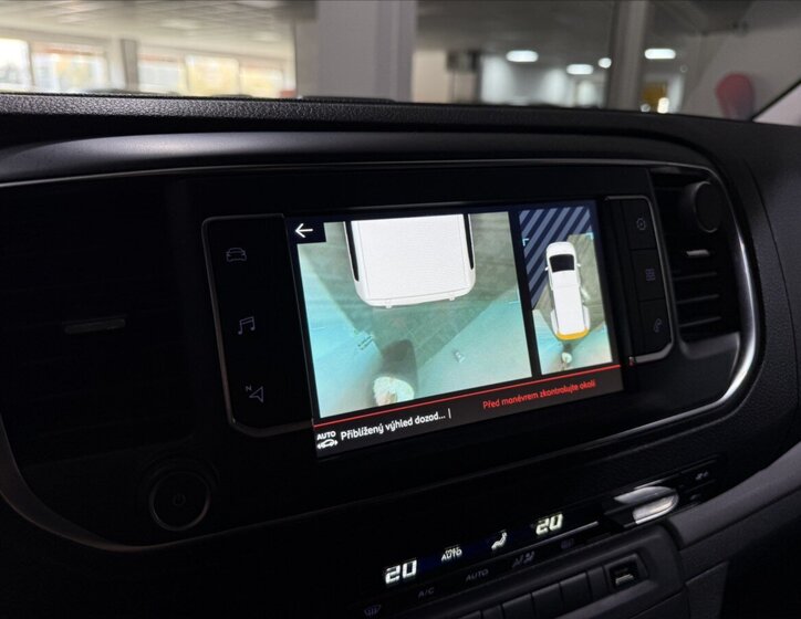 Citroën SpaceTourer Kombi 2,0 l 130 kw