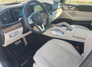 Mercedes-Benz GLS 9