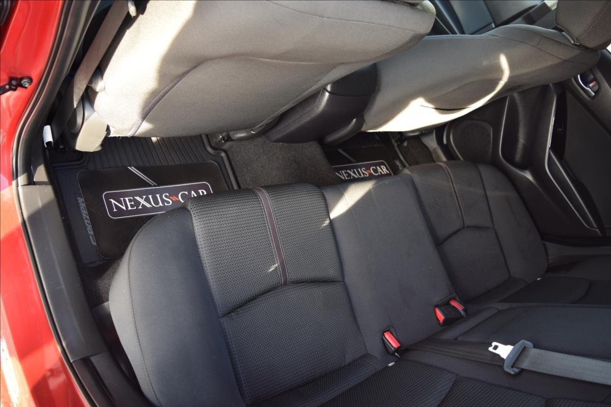 Mazda 3 Hatchback 2,0 l 121 kw
