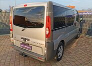 Opel Vivaro Kombi 2,0 l 84 kw