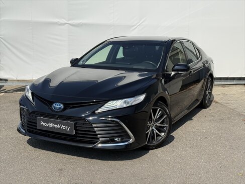 Toyota Camry Sedan / Limuzína 2,5 l 131 kw