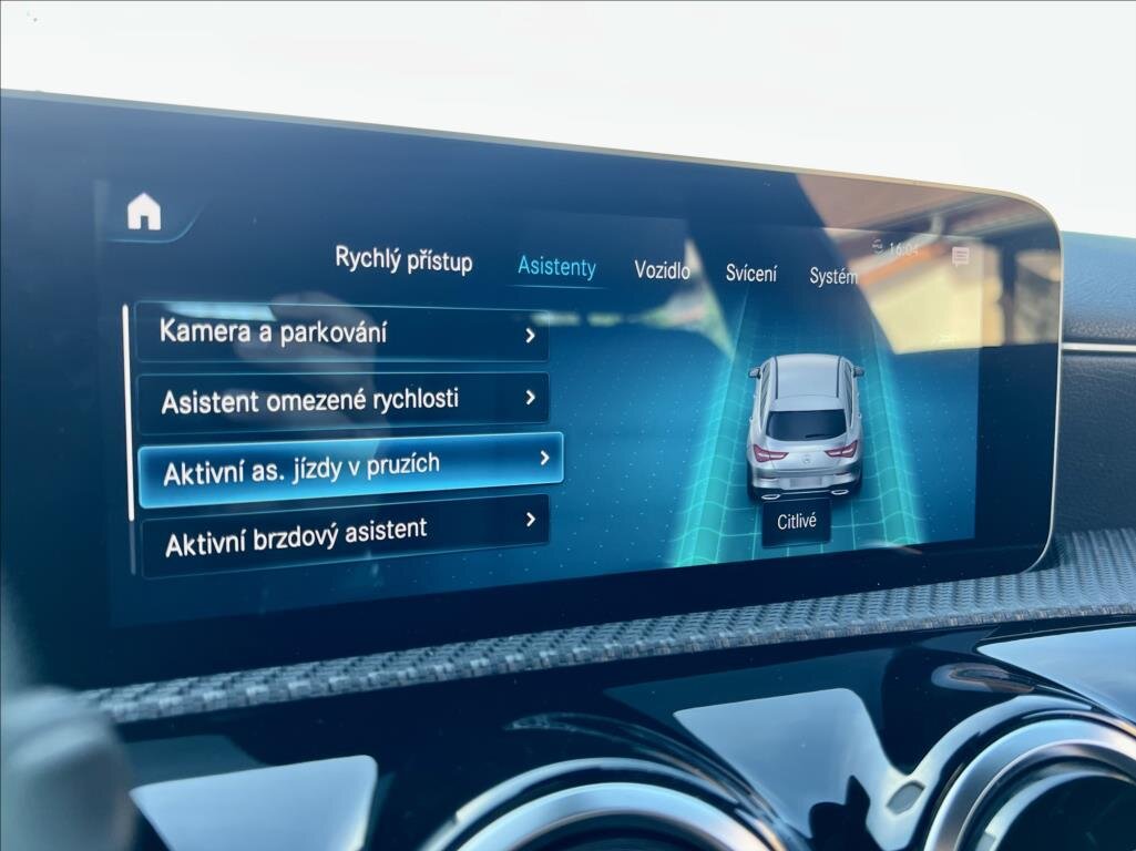 Mercedes-Benz CLA Kombi 1,5 l 85 kw